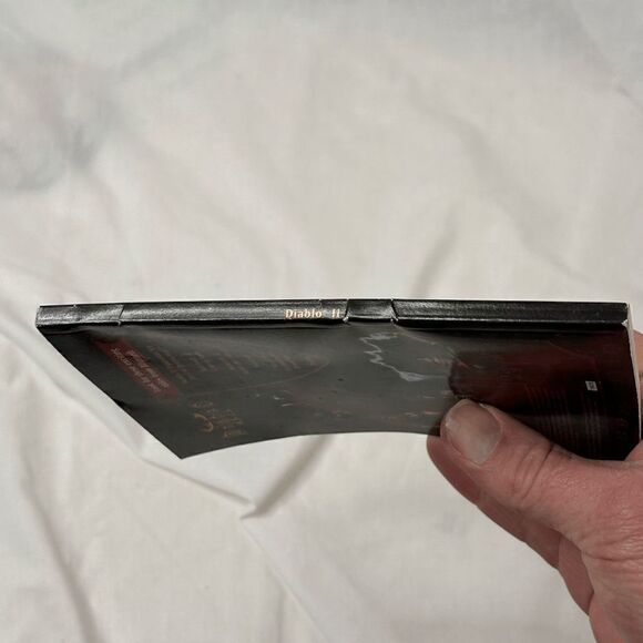 Diablo 2 PC Big Box Game Manual Book Only - Picture 6 of 6